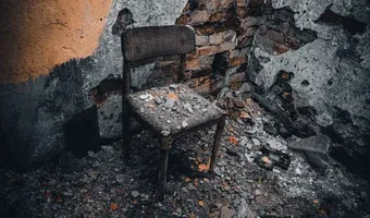 Zdjęcie opuszczonego miejsca: Opuszczony pałac w Świniarach, Świniary