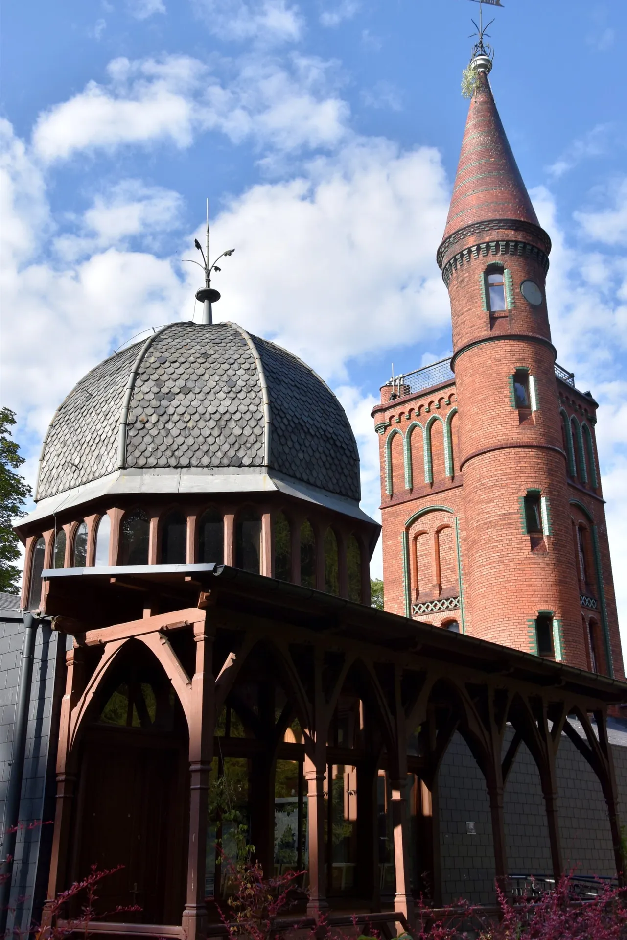 Zdjęcie opuszczonego miejsca: Legendarne Sanatorium Grunwald w Sokołowsku
