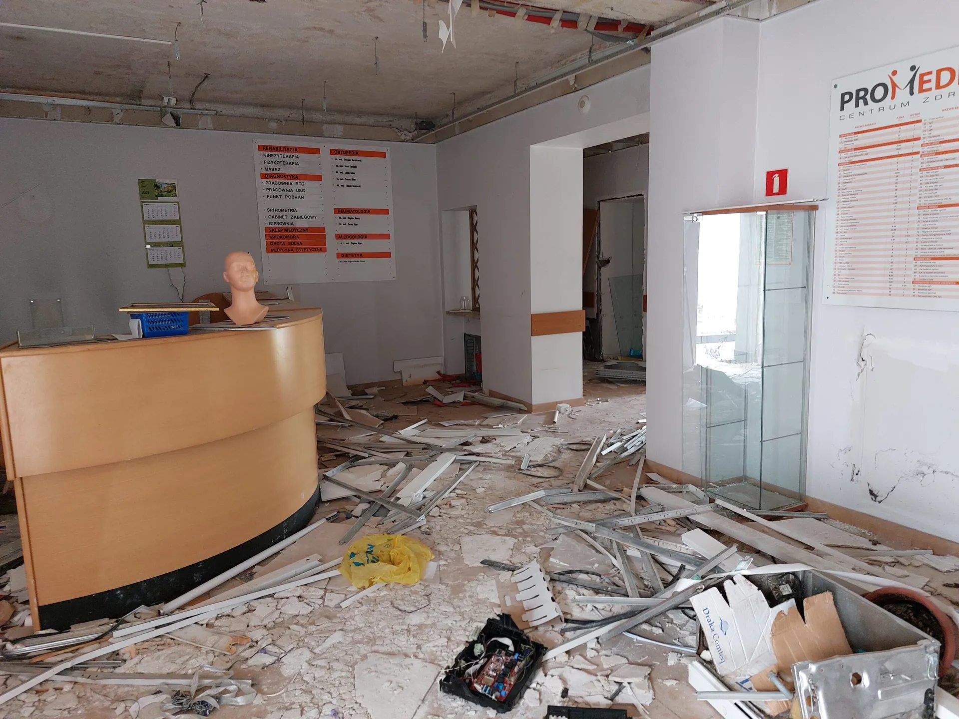Zdjęcie opuszczonego miejsca: Opuszczone Centrum Zdrowia Pro Medica