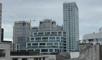 Zdjęcie opuszczonego miejsca: Duży blok mieszkalny, Warszawa