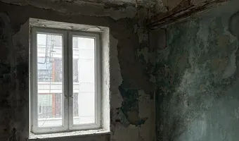 Zdjęcie opuszczonego miejsca: Duży blok mieszkalny, Warszawa