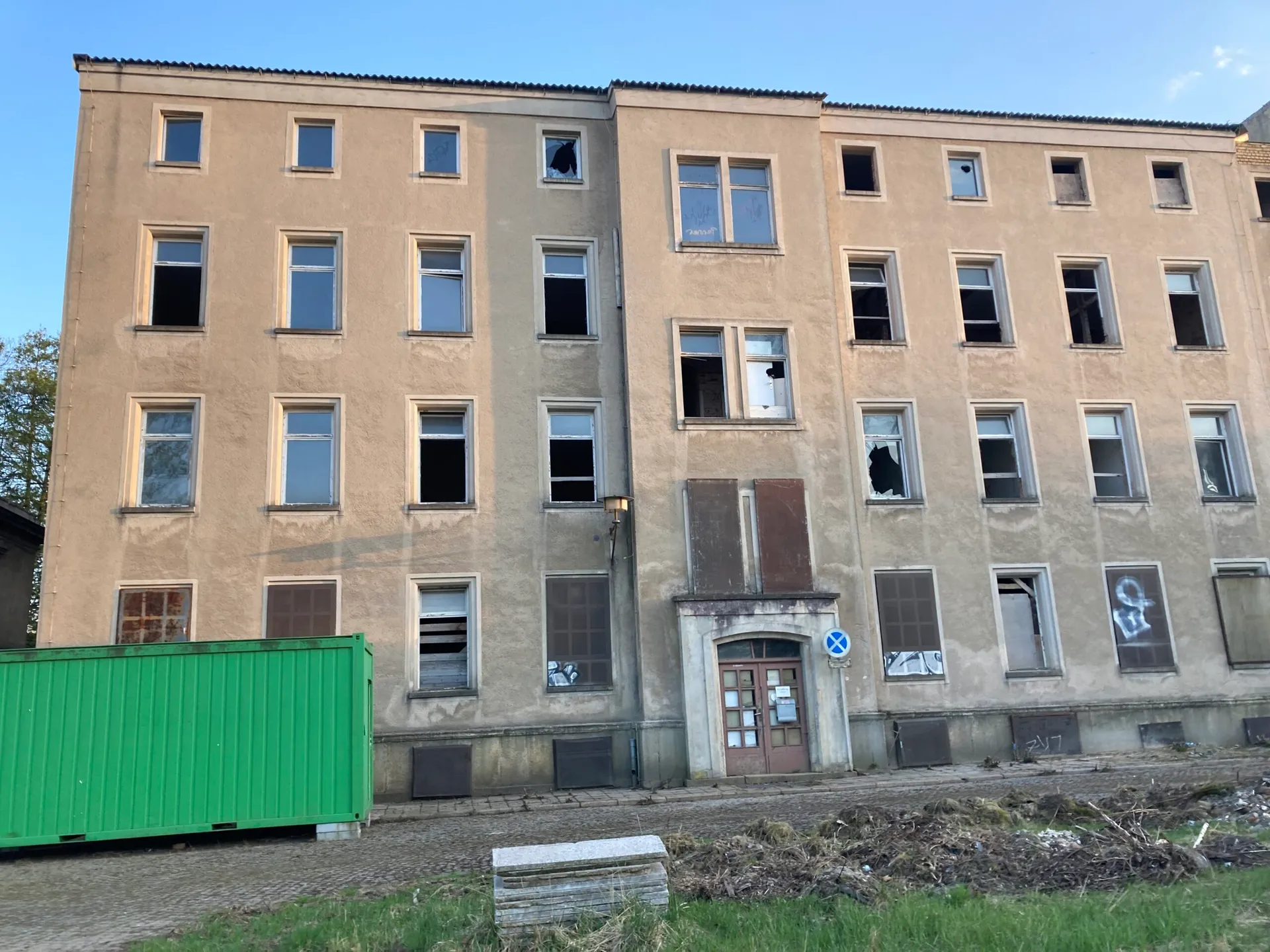 Zdjęcie opuszczonego miejsca: Opuszczony Szpital Psychiatryczny