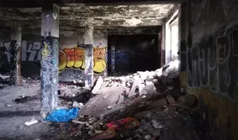 Zdjęcie opuszczonego miejsca: Stary budynek klubu żeglarskiego