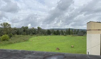 Zdjęcie opuszczonego miejsca: Opuszczony Hotel Restauracja Przedmieście Czudeckie
