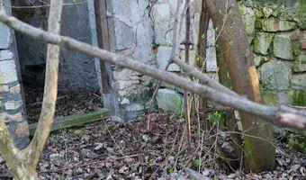 Zdjęcie opuszczonego miejsca: Dom na rogu