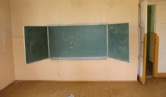 Zdjęcie opuszczonego miejsca: Dwór - szkoła, Deszno