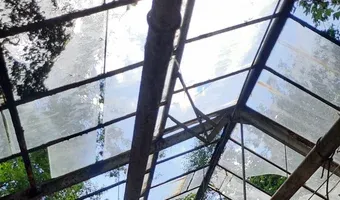 Zdjęcie opuszczonego miejsca: Opuszczone szklarnie (Warszawa Ursus))