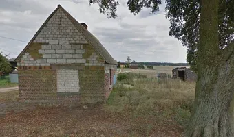 Zdjęcie opuszczonego miejsca: Opuszczony dom ze studnia