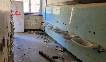 Zdjęcie opuszczonego miejsca: Ośrodek wypoczynkowy " Portus "nad jez. Gołuń