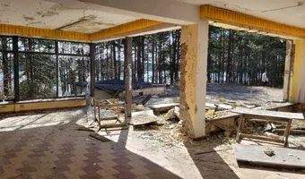 Zdjęcie opuszczonego miejsca: Ośrodek wypoczynkowy " Portus "nad jez. Gołuń