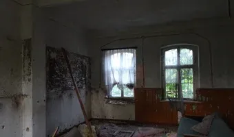 Zdjęcie opuszczonego miejsca: Stacja kolejowa Lewice