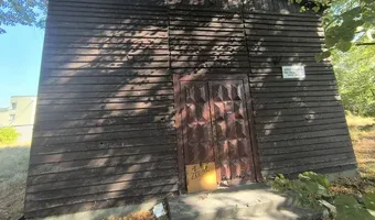 Zdjęcie opuszczonego miejsca: Ouszczona kaplica grzebalna.