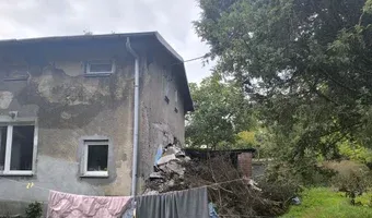 Zdjęcie opuszczonego miejsca: Opuszczony dom na ulicy wszystkich świętych.