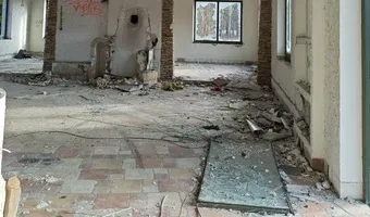 Zdjęcie opuszczonego miejsca: Opuszczona restauracja- Tokaj