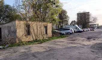 Zdjęcie opuszczonego miejsca: Opuszczony malutki budynek