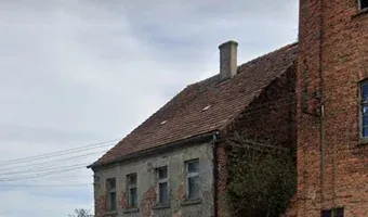 Zdjęcie opuszczonego miejsca: Opuszczony dom wraz z (fabryką-młynem?)