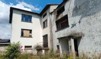 Zdjęcie opuszczonego miejsca: Opuszczona Ferma Drobiu Niegowoniczki