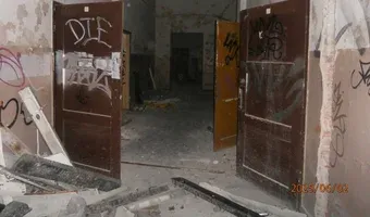 Zdjęcie opuszczonego miejsca: Opuszczona szkola/biurowiec