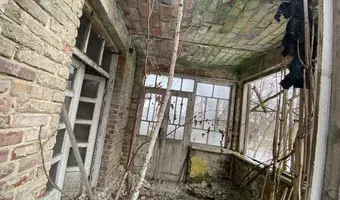 Zdjęcie opuszczonego miejsca: Zrujnowany dom