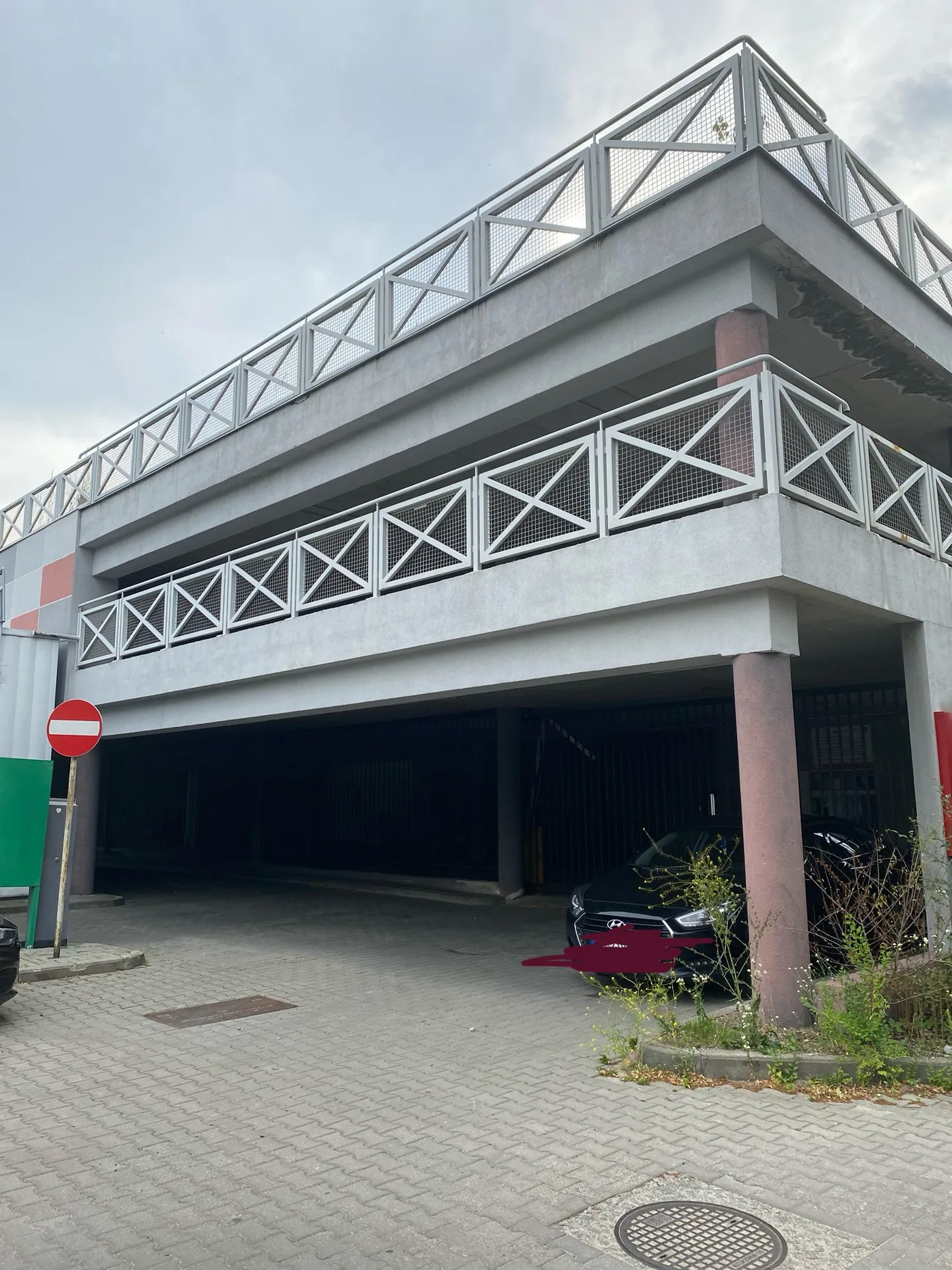 Zdjęcie opuszczonego miejsca: Opuszczony Parking
