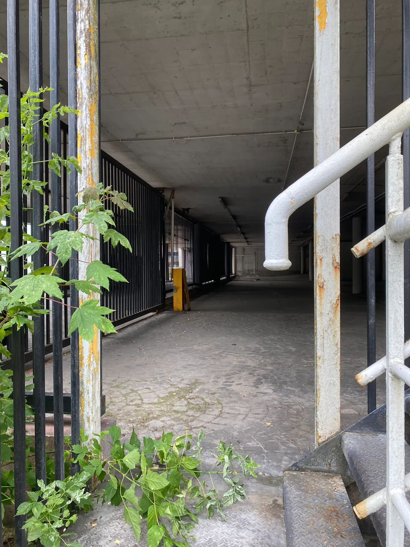 Zdjęcie opuszczonego miejsca: Opuszczony Parking