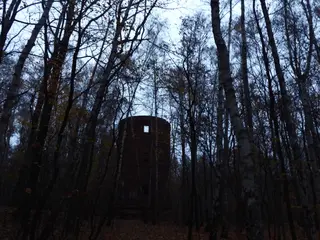 Miniatura: Opuszczona wieża ciśnień