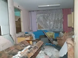 Miniatura: Opuszczony hotel z wyposażeniem